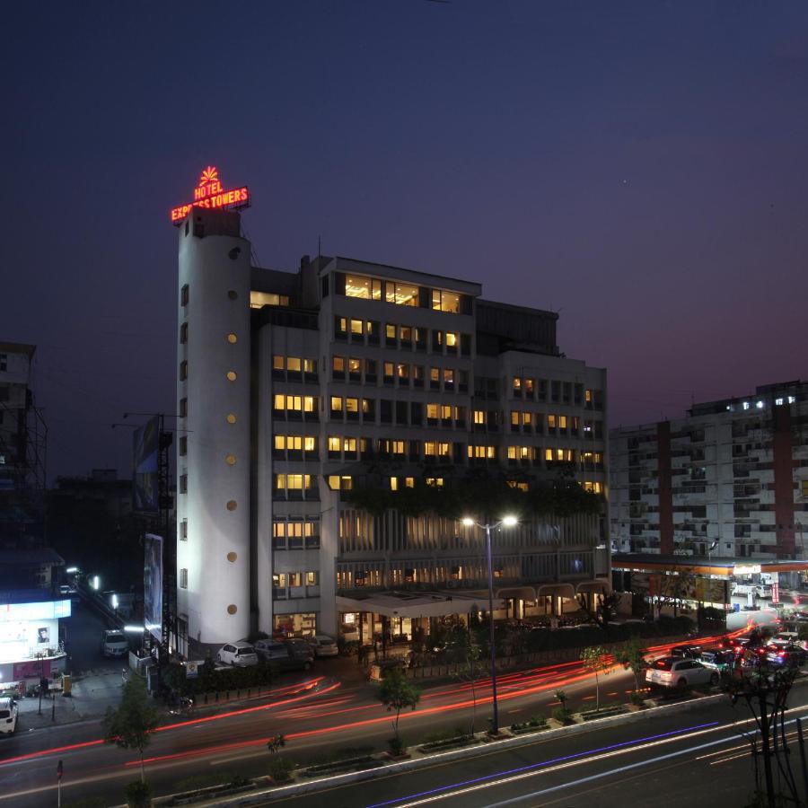 Hotel Express Towers Вадодара Екстер'єр фото